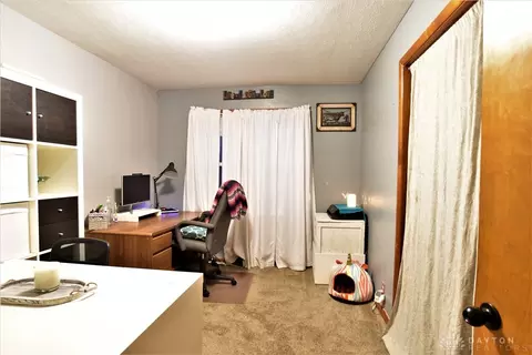 6443 Springfield Jamestown Rd, Springfield, OH 45502 photo 8