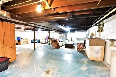 6443 Springfield Jamestown Rd, Springfield, OH 45502 photo 15