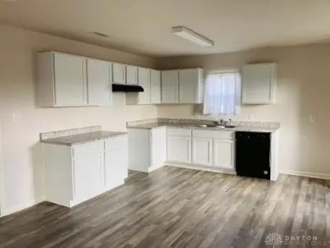 501 Sunset Dr, Centerville, IN 47330 photo 2