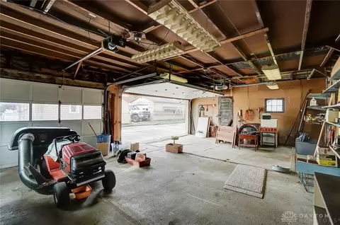 215 Circle Dr, Springfield, OH 45503 photo 61