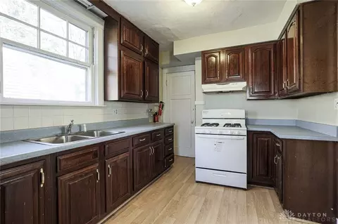 722 E Circle Dr, Dayton, OH 45403 photo 10