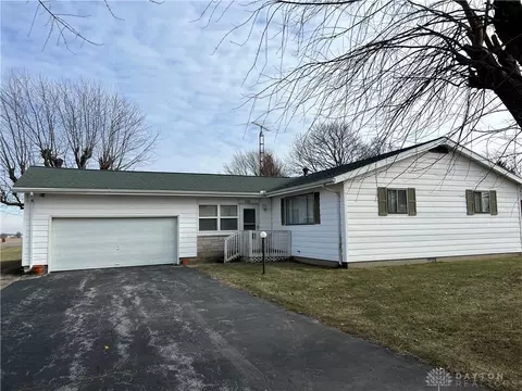 560 Parkview Dr, Eldorado, OH 45321 photo 1