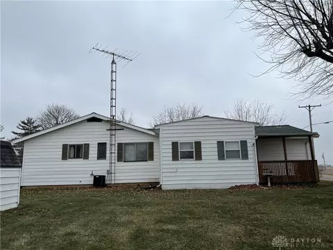 560 Parkview Dr, Eldorado, OH 45321 photo 2