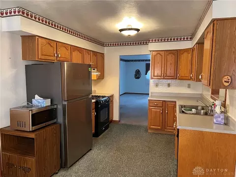 560 Parkview Dr, Eldorado, OH 45321 photo 5