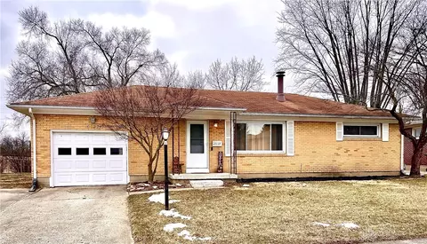 5137 W Ridgewood Rd, Springfield, OH 45503 photo 1