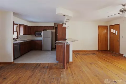 1402 Tener Pl, Springfield, OH 45502 photo 6