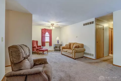 211 Frederick Ave, Eldorado, OH 45321 photo 3