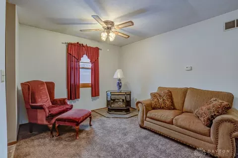 211 Frederick Ave, Eldorado, OH 45321 photo 7
