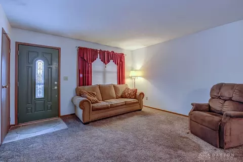 211 Frederick Ave, Eldorado, OH 45321 photo 5