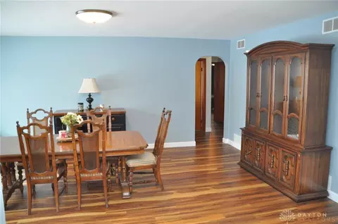 7915 Troy Rd, Springfield, OH 45502 photo 13