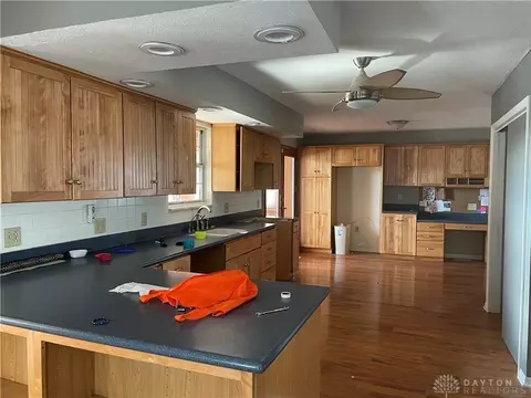 4893 Mumper Rd, Springfield, OH 45502 photo 7