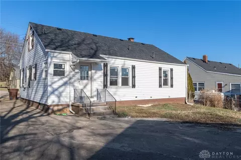 322 E 4th St, Franklin, OH 45005 photo 3