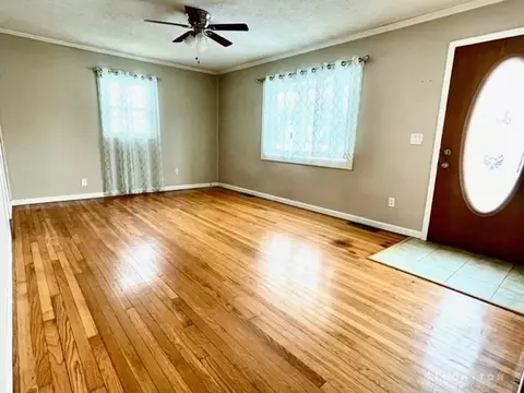 905 Mavor St, Springfield, OH 45505 photo 4