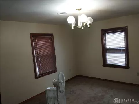 1009 Beach Dr, Medway, OH 45341 photo 12