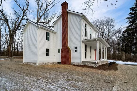 9357 N Cincinnati Columbus Rd, Waynesville, OH 45068 photo 3