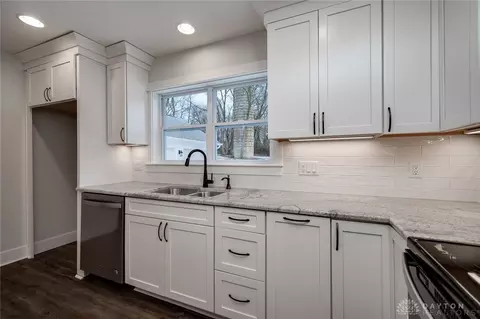 9357 N Cincinnati Columbus Rd, Waynesville, OH 45068 photo 18