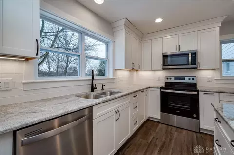 9357 N Cincinnati Columbus Rd, Waynesville, OH 45068 photo 20