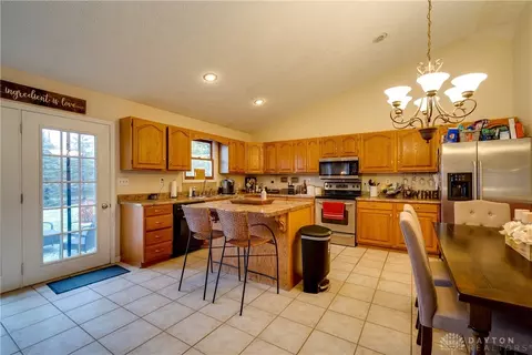 80 W Mill St, Springboro, OH 45066 photo 8