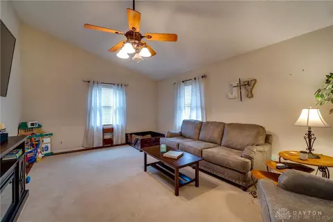 80 W Mill St, Springboro, OH 45066 photo 6