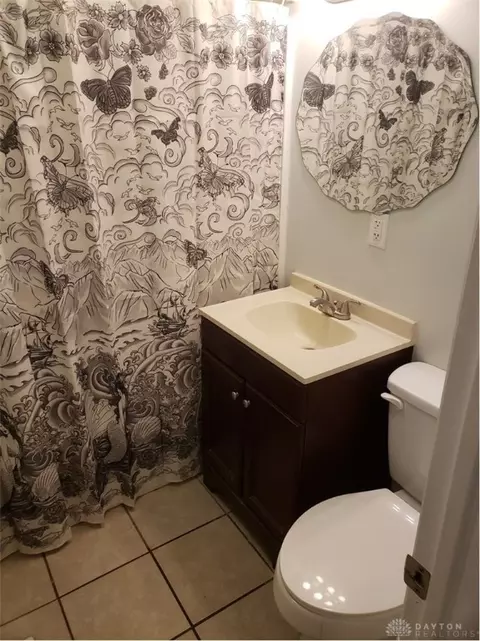 41 Circle Dr, Fairborn, OH 45324 photo 8