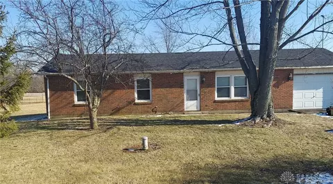 1312 Surface Rd, Eaton, OH 45320 photo 1