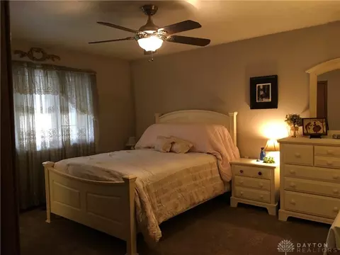 2930 Avery Cir, Springfield, OH 45503 photo 7
