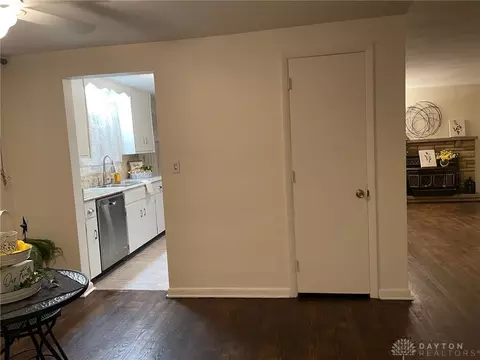 4712 Tulane Rd, Springfield, OH 45503 photo 8