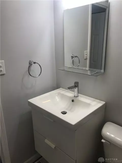 2018 Gerald Dr, Springfield, OH 45505 photo 8