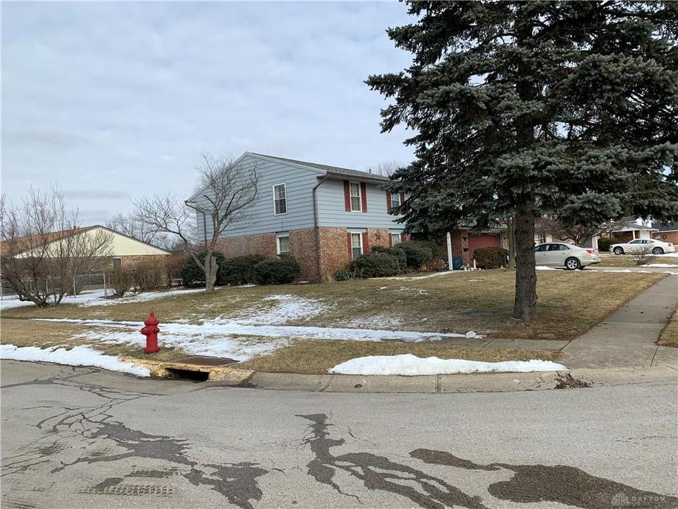 6017 Charlesgate Rd, Huber Heights, OH 45424 24 Photos MLS 857603