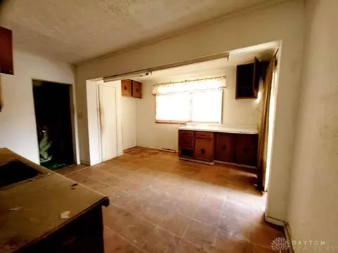 861 Sherman Ave, Springfield, OH 45503 photo 9