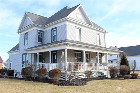 402 E Main St, Coldwater, OH 45828 photo 2
