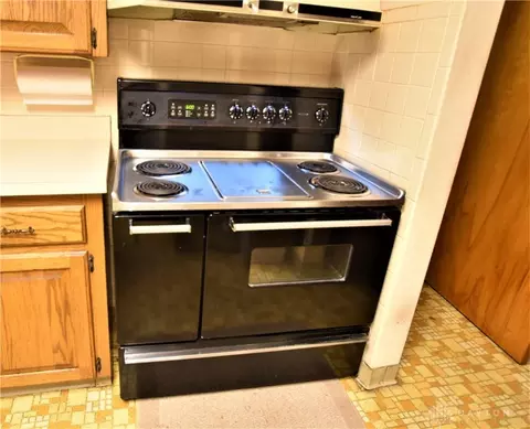 3300 Derr Rd, Springfield, OH 45503 photo 7