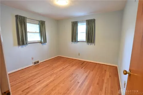 3300 Derr Rd, Springfield, OH 45503 photo 12