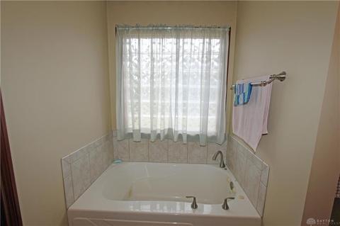 604 E Bridge St, Covington, OH 45318 photo 17