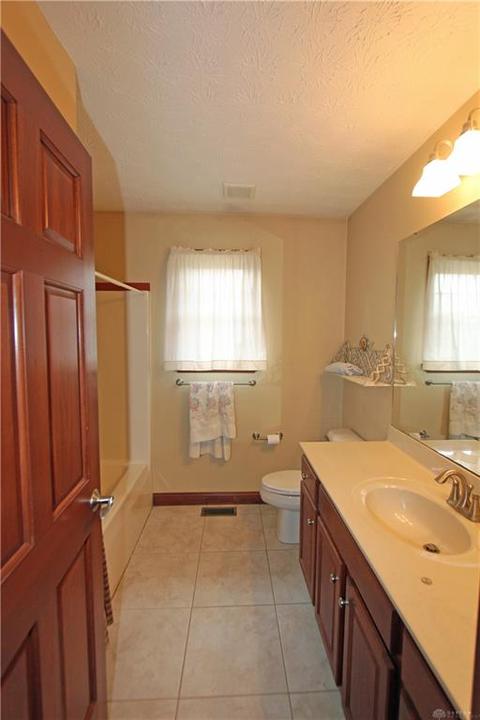 604 E Bridge St, Covington, OH 45318 photo 10