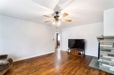 187 E Bryant Ave, Franklin, OH 45005 photo 8