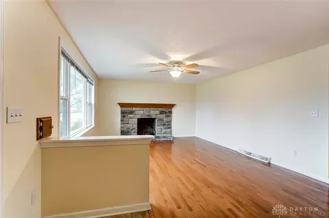1011 Torrence Dr, Springfield, OH 45503 photo 6