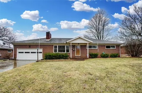 1011 Torrence Dr, Springfield, OH 45503 photo 1