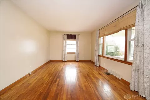 4785 Castleton Dr, Fairfield, OH 45014 photo 8