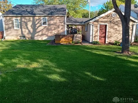 222 E Main St, Medway, OH 45341 photo 3