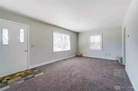 2020 Sweetbriar Ln, Springfield, OH 45505 photo 4