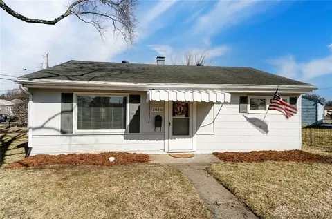 2020 Sweetbriar Ln, Springfield, OH 45505 photo 3