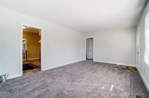 2020 Sweetbriar Ln, Springfield, OH 45505 photo 6