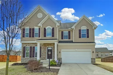 1409 Artesian Ln, Fairborn, OH 45324 photo 1