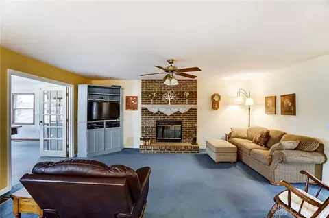 340 Ra Mar Dr, Springfield, OH 45502 photo 6