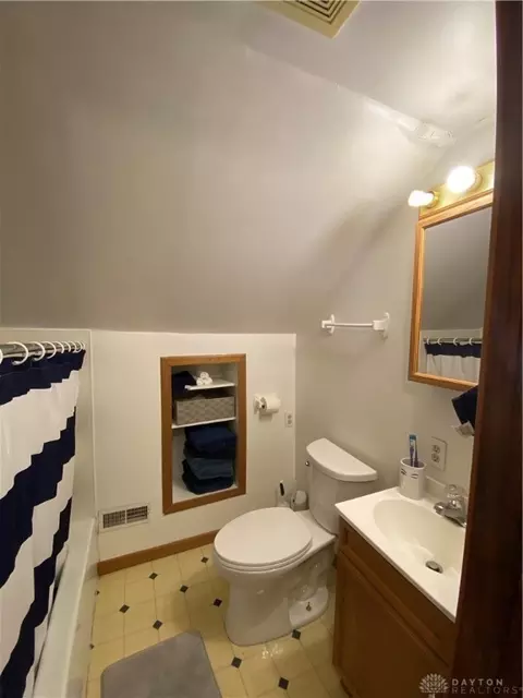 129 E Roseland Ave, Springfield, OH 45503 photo 12