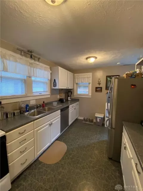129 E Roseland Ave, Springfield, OH 45503 photo 7