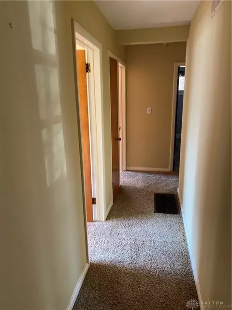 3101 Heide Rd, Springfield, OH 45506 photo 8