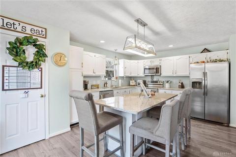 2247 Patterson Ln, Troy, OH 45373 photo 15