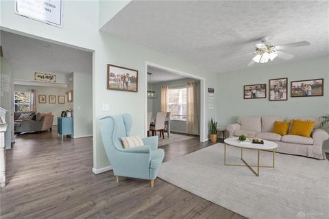 2247 Patterson Ln, Troy, OH 45373 photo 9
